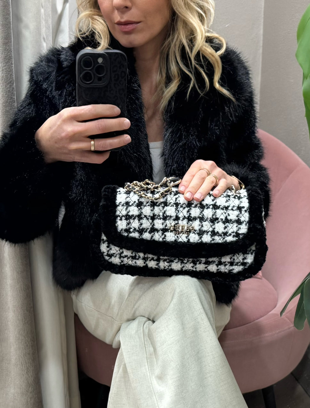 GUESS CRISTI QT813921 BLACK MULTI bag