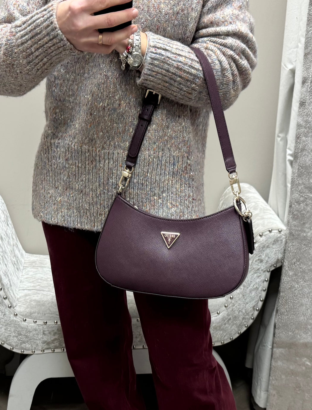 Guess Aubergine Noelle shoulder bag ZG787918