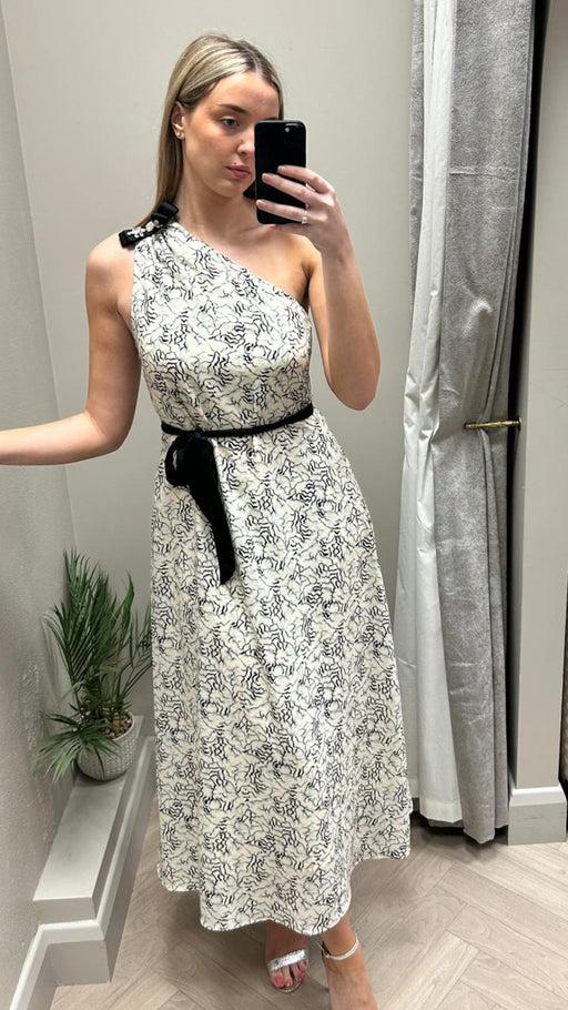 Kream beige black one shoulder dress