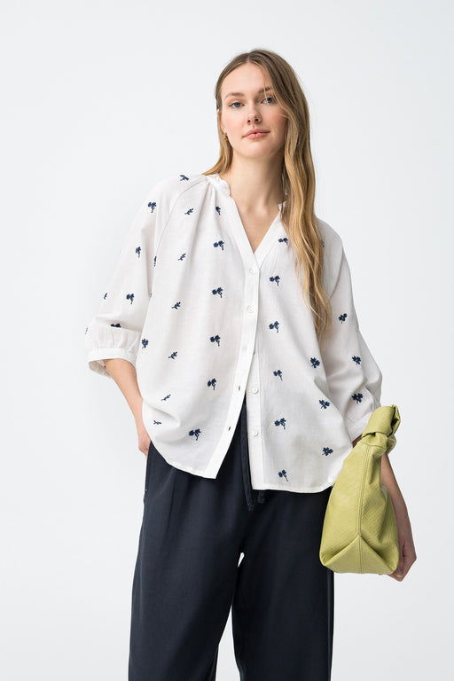 Edesta white blue floral shirt