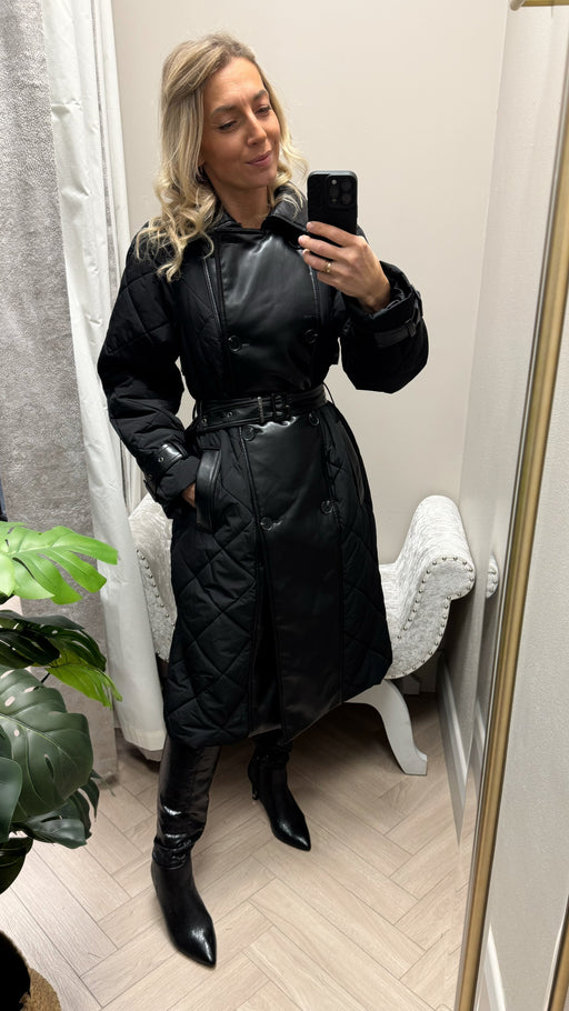 Guess Alexane faux leather mix Quilted Trench Coat. W5BL36W4070