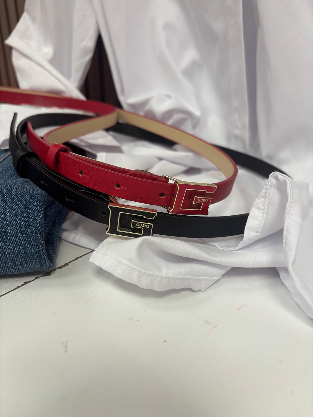 BW7577LEA15 Black guess logo g belt