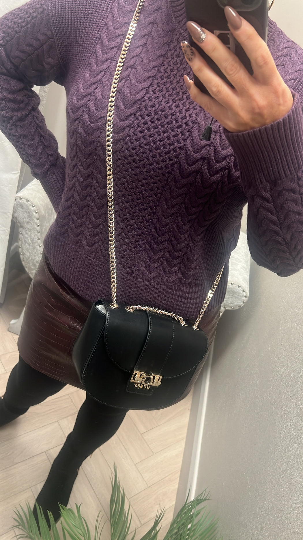 Guess Black JANE Bag. VG989121