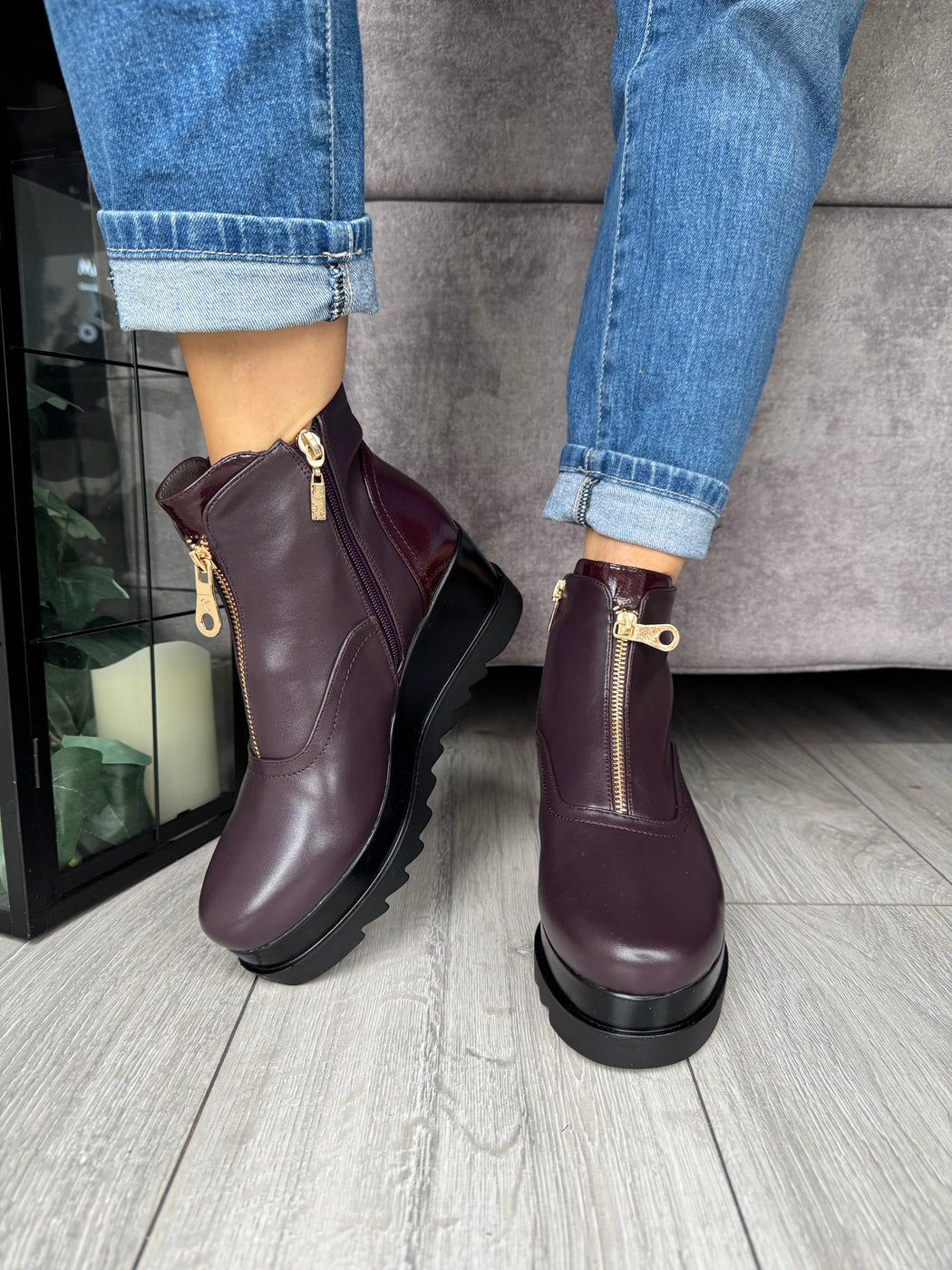 Pottery damson boots