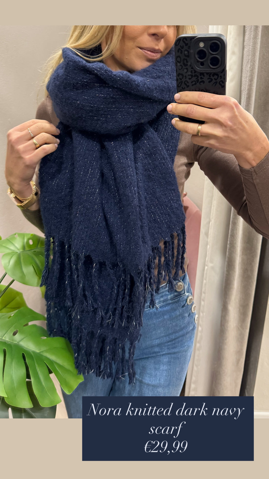 Nora knitted dark navy scarf