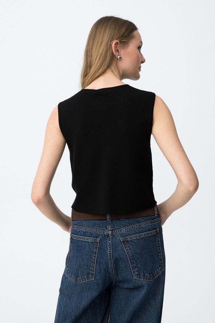 Hallow  black sleeveless