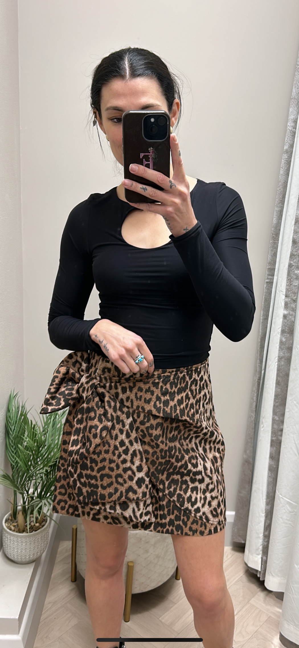 W4bd57wgIj2 guess leopard bow skirt