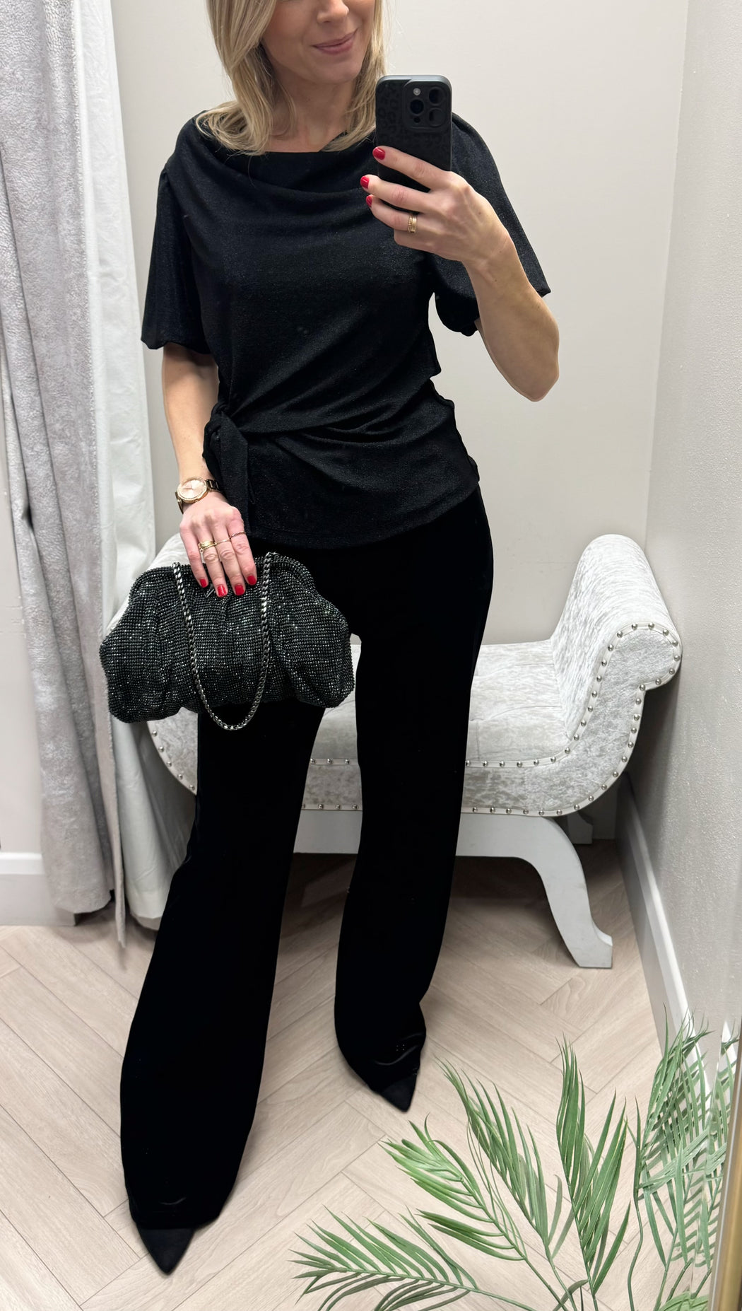 Suri black wrap top