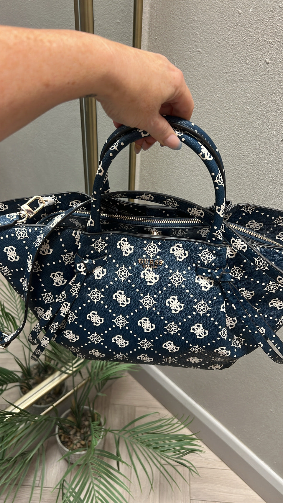 Guess navy logo Allegra logo tote