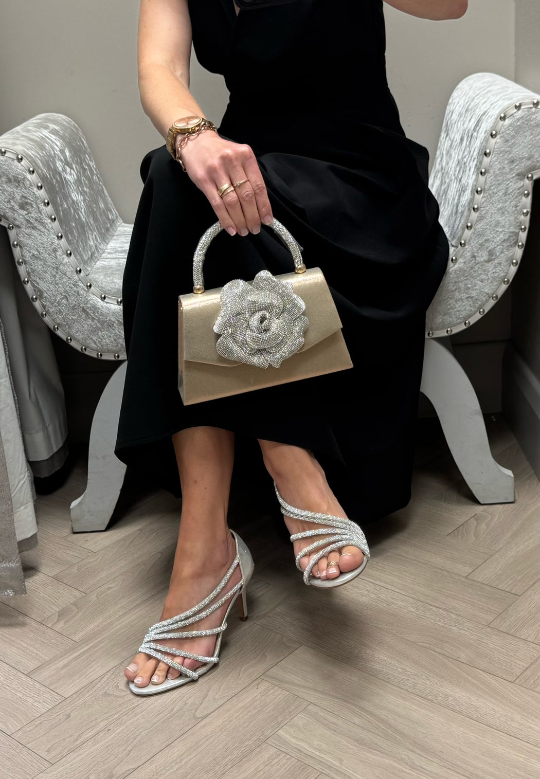 Rhinestone rose flower gold bag