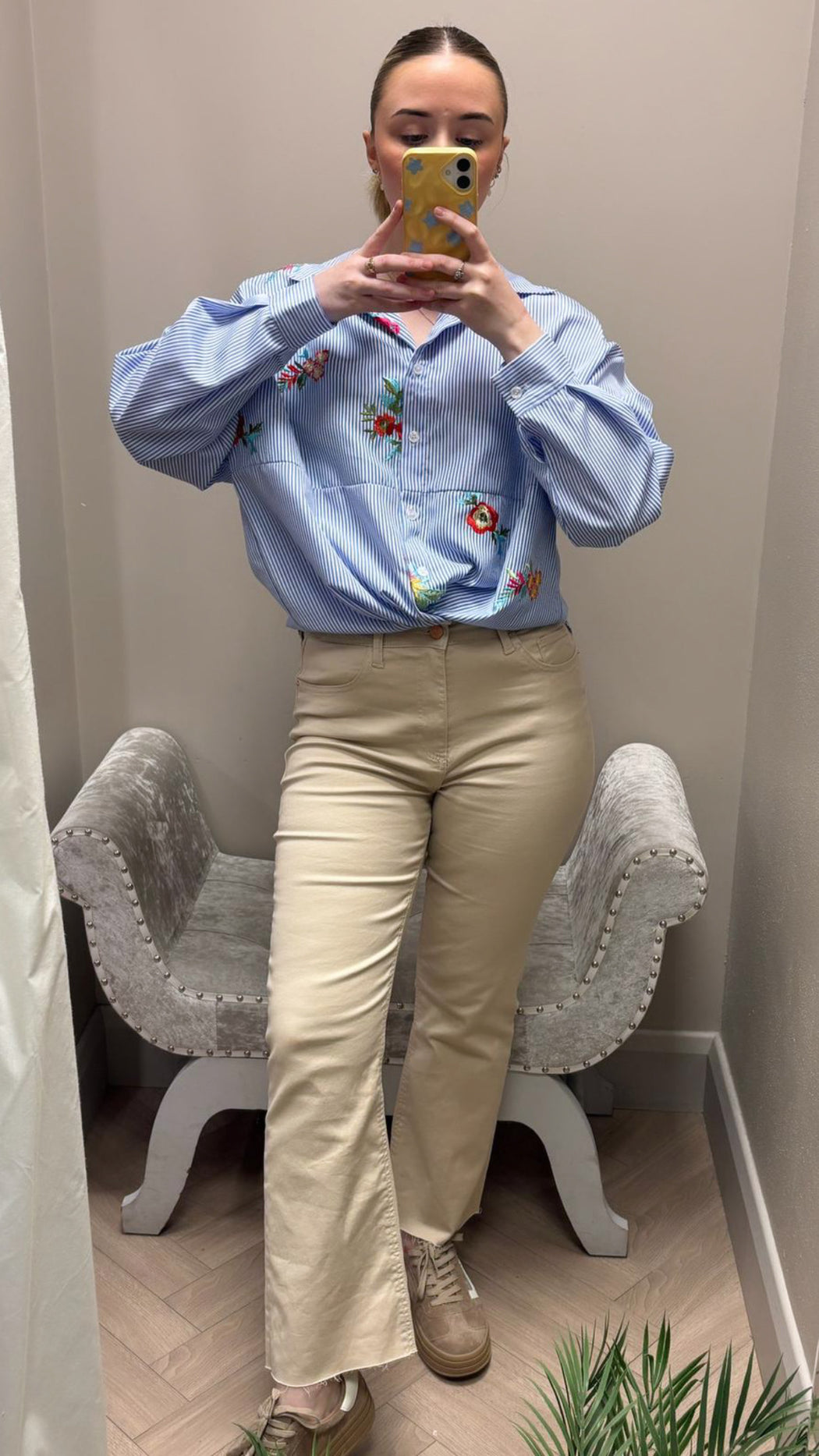 Megan cropped flare