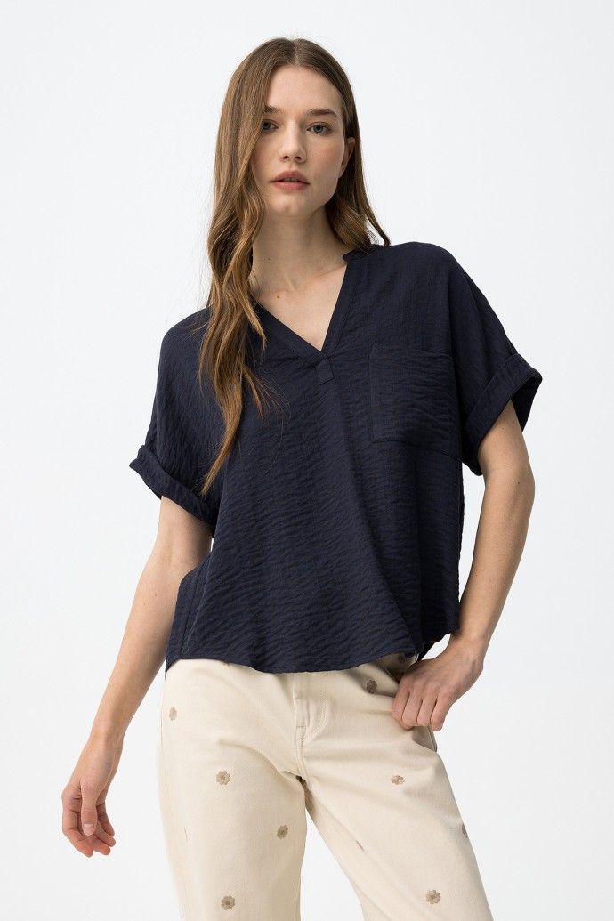 Caminho navy top