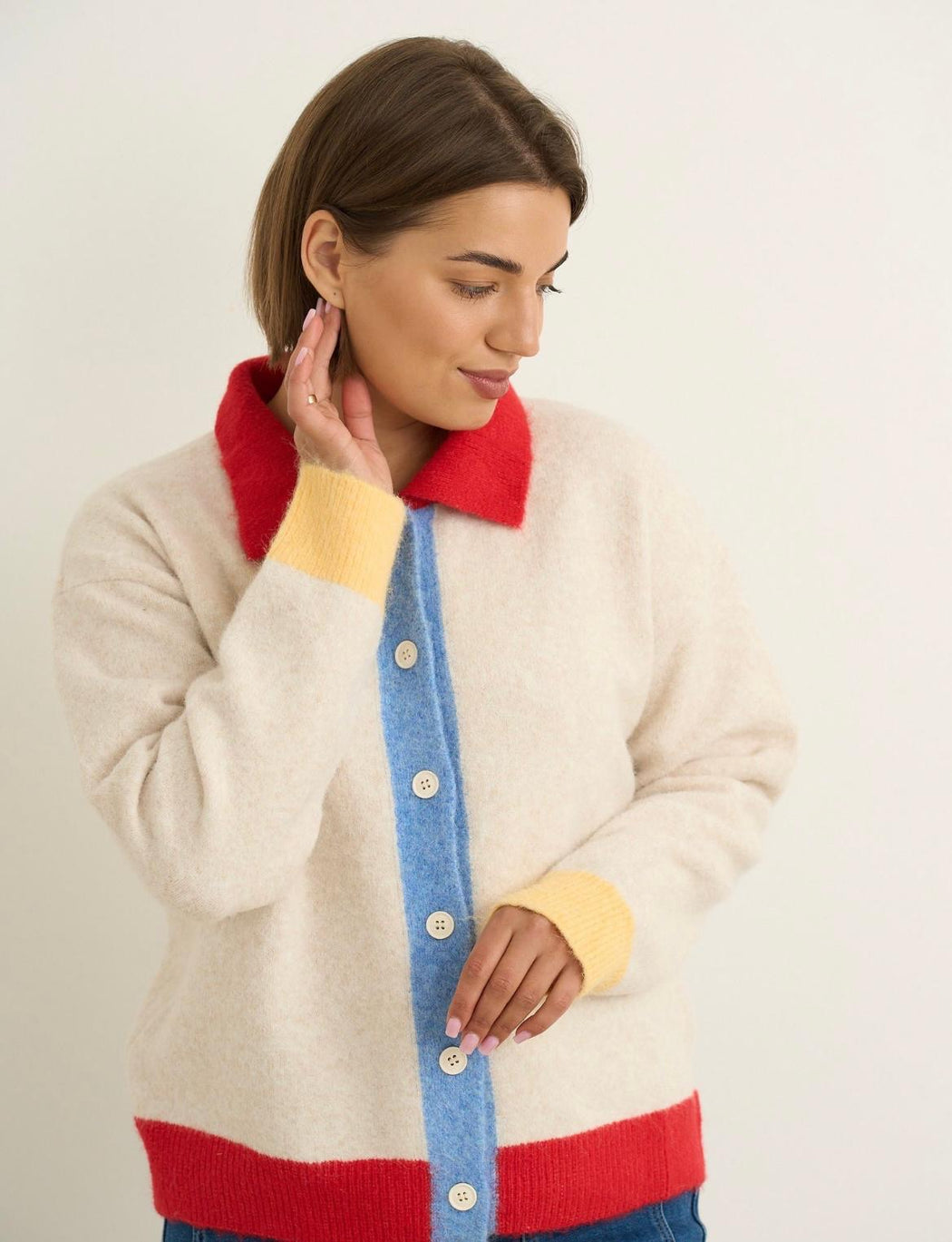 Margo beige cardigan