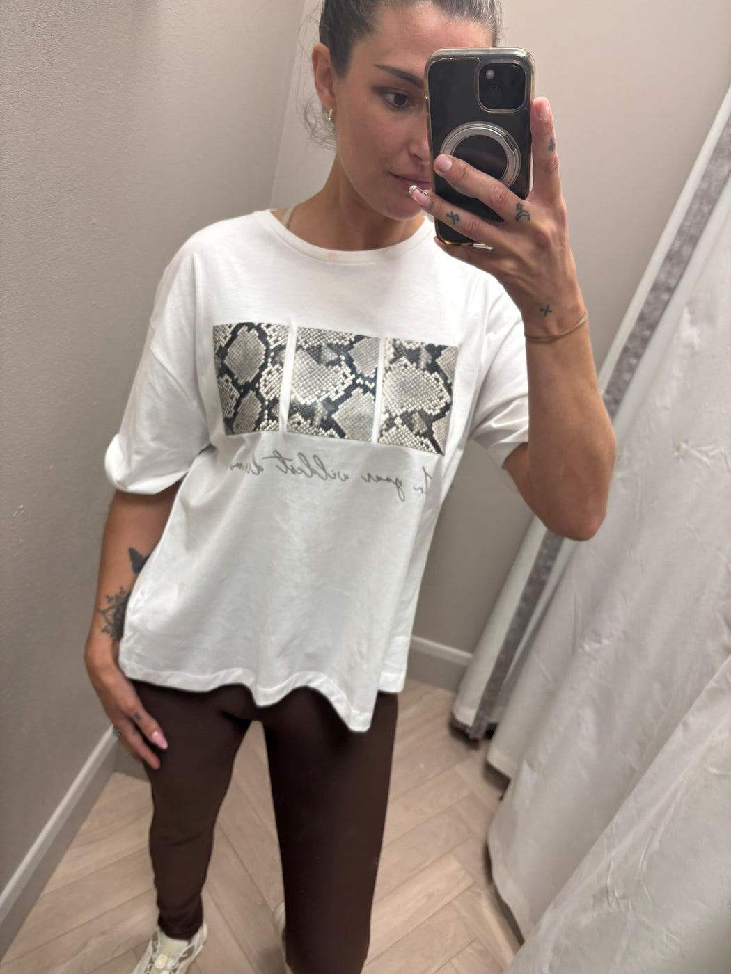 Veny python tee