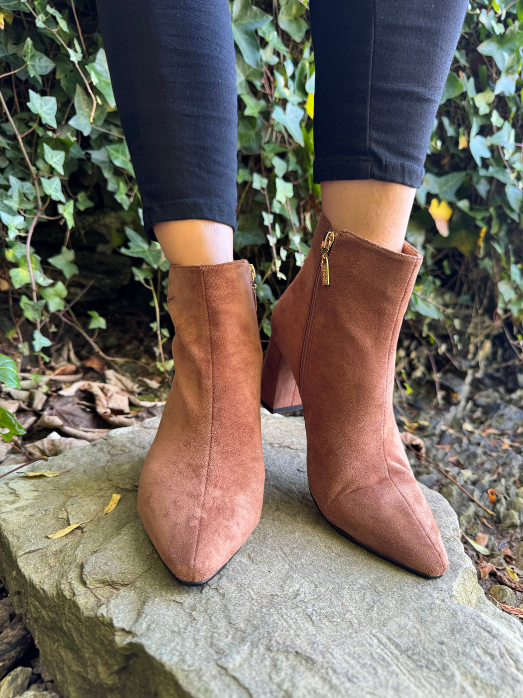 Catterton rustic ankle boots