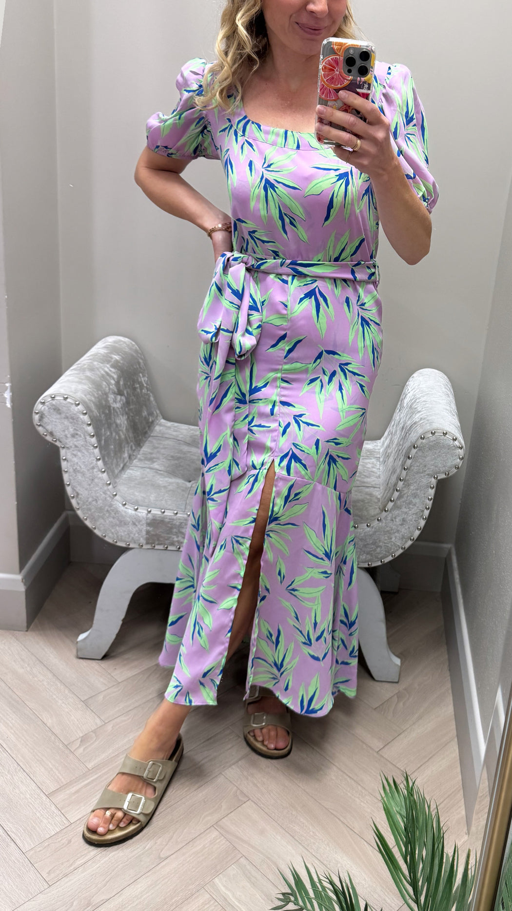 Manuela dancing leopard Frill Hem Dress in Tropic