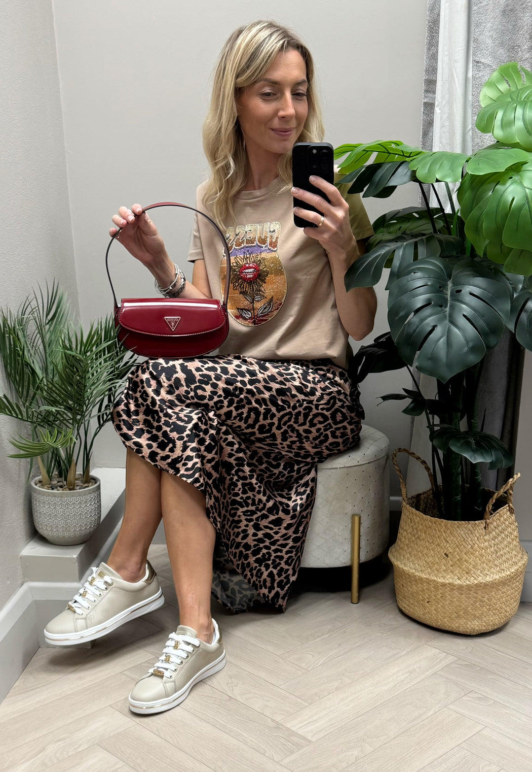 Guess desert flower tee w5y132k9rm1-g1dq