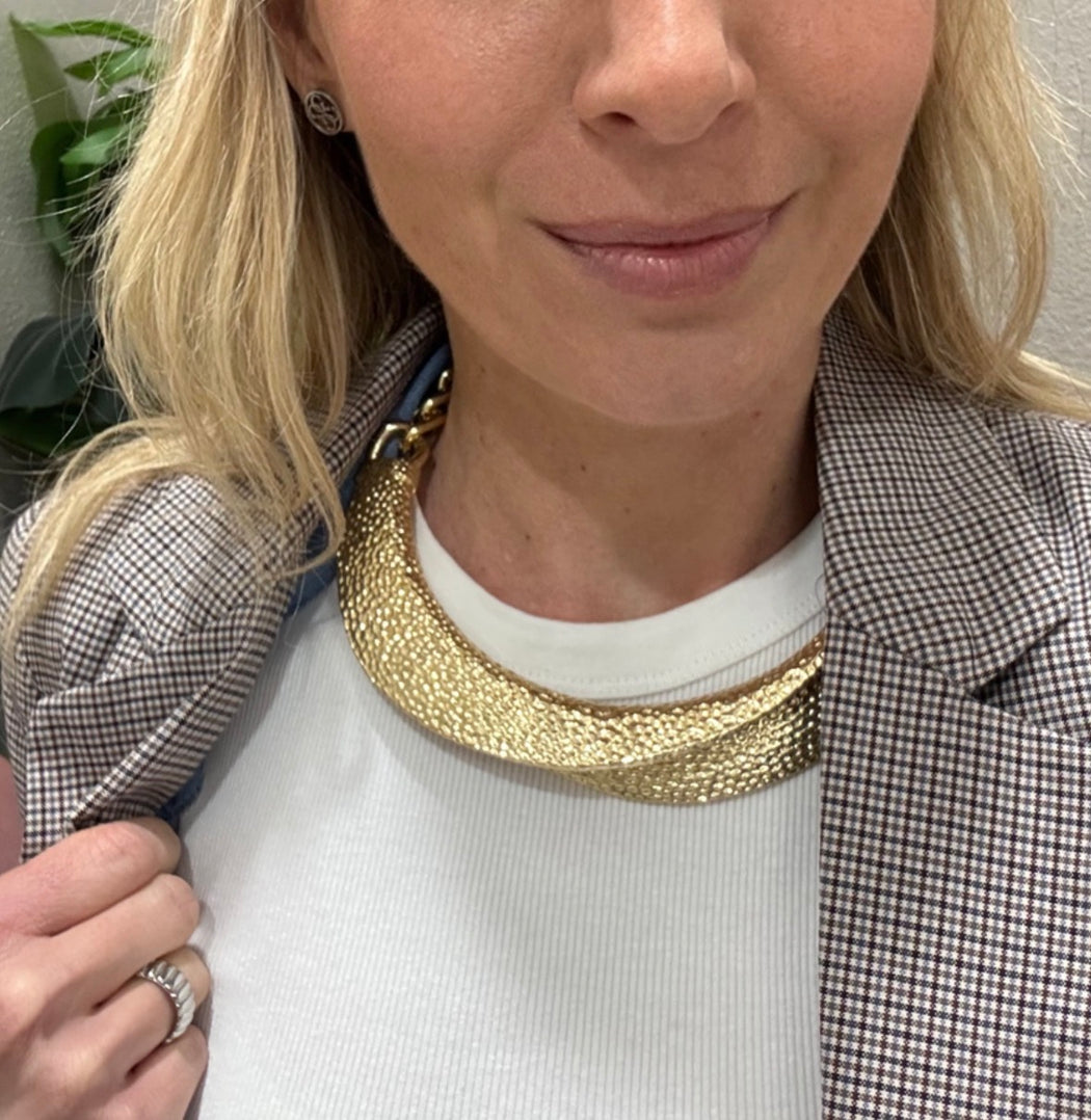 Gold chunky choker