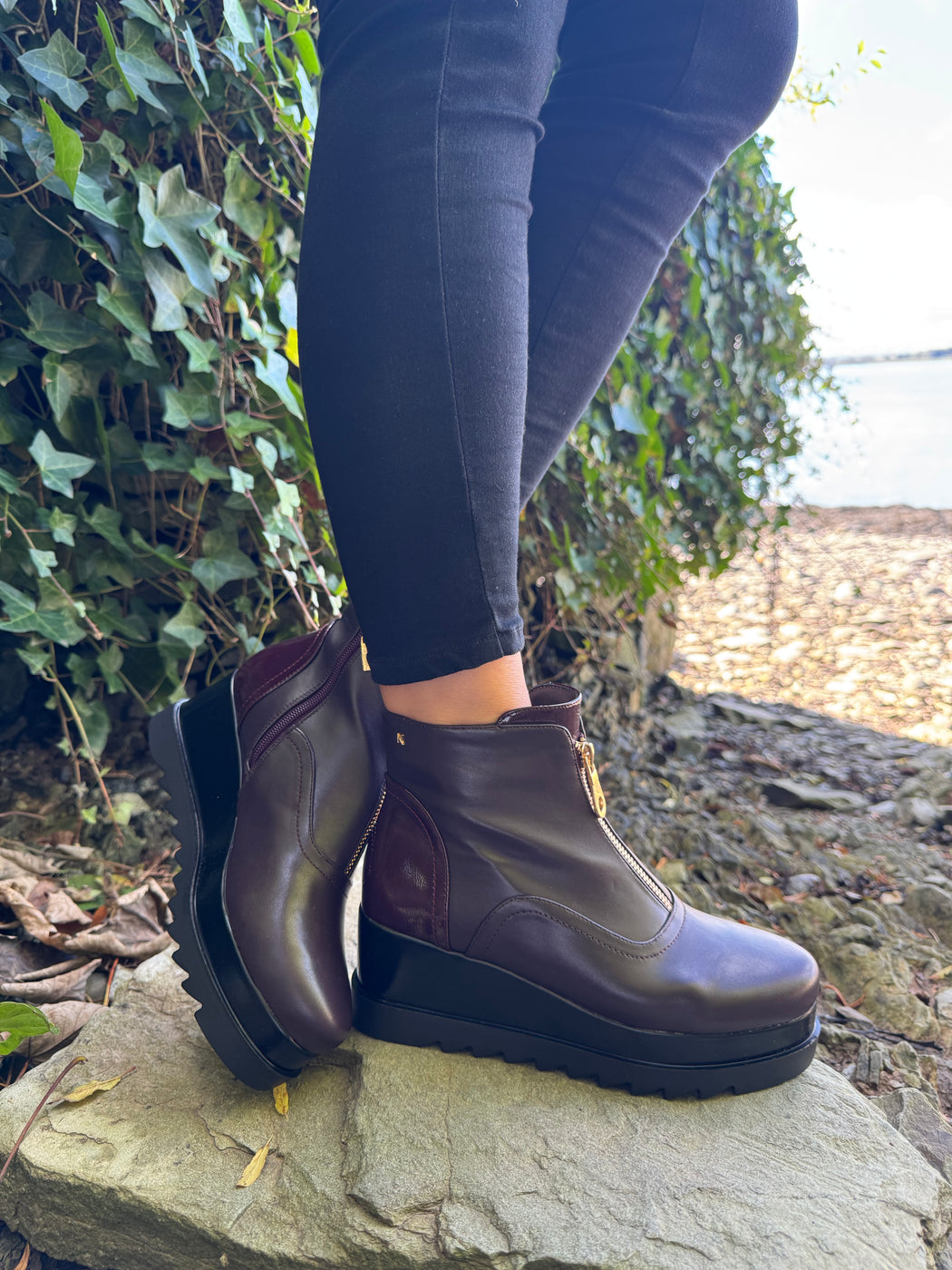 Pottery damson boots