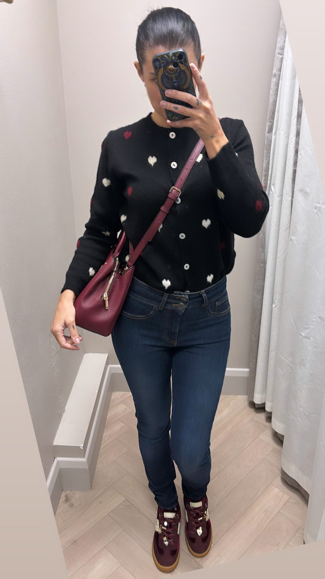 Helen black heart Cardi