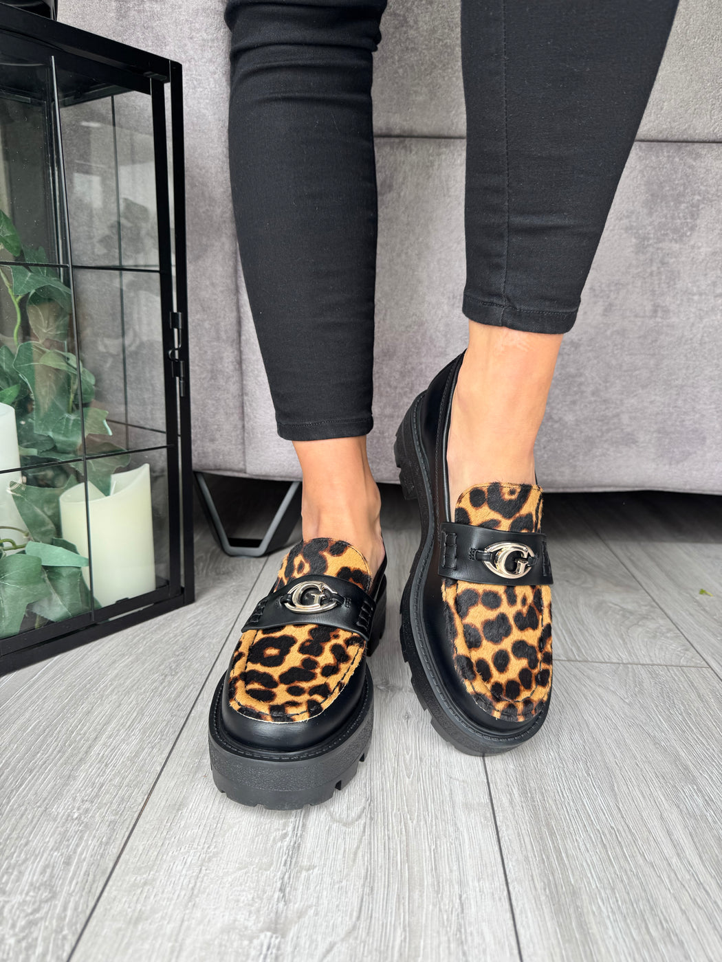 Guess black animal print loafer FLTYK2LEP14