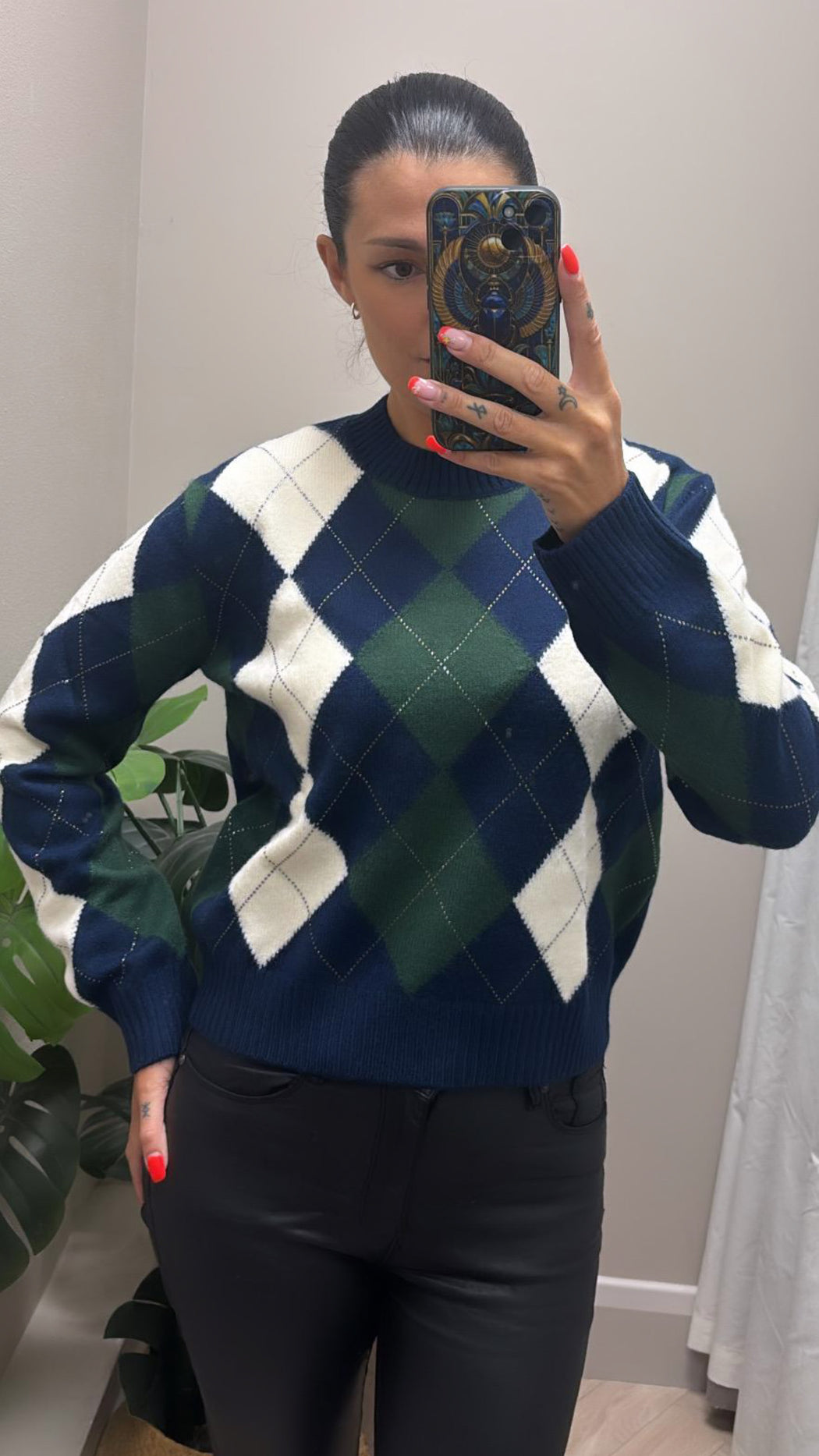 Guess Gracie Argyle Sweater Navy. W6BR48Z1447