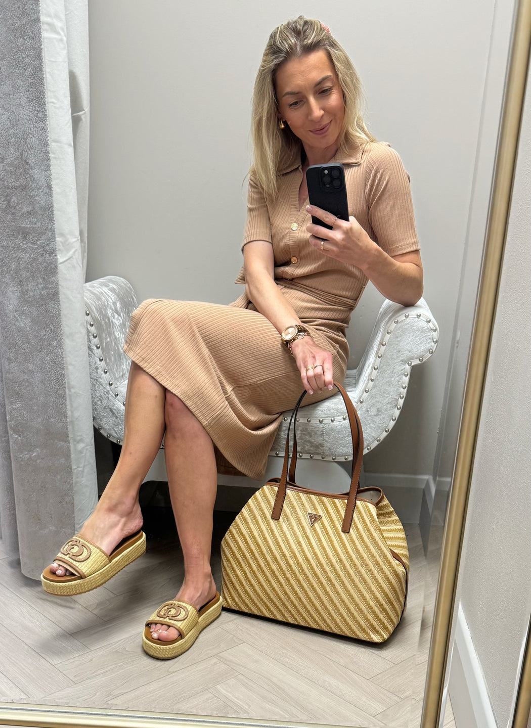 WS931829 Guess Vikky Bag