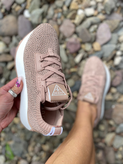 FL7LAUFAM12 Guess nude sparkle trainers