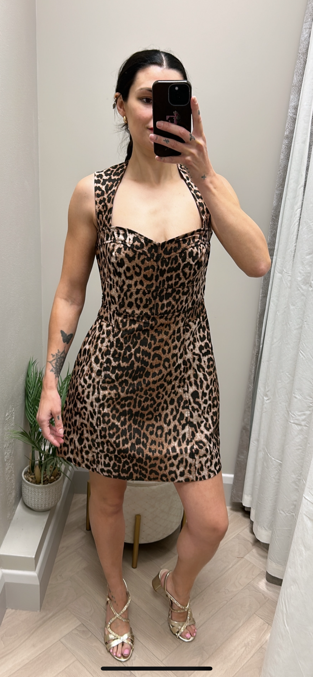 W4bk93wglj2 guess leopard mini dress