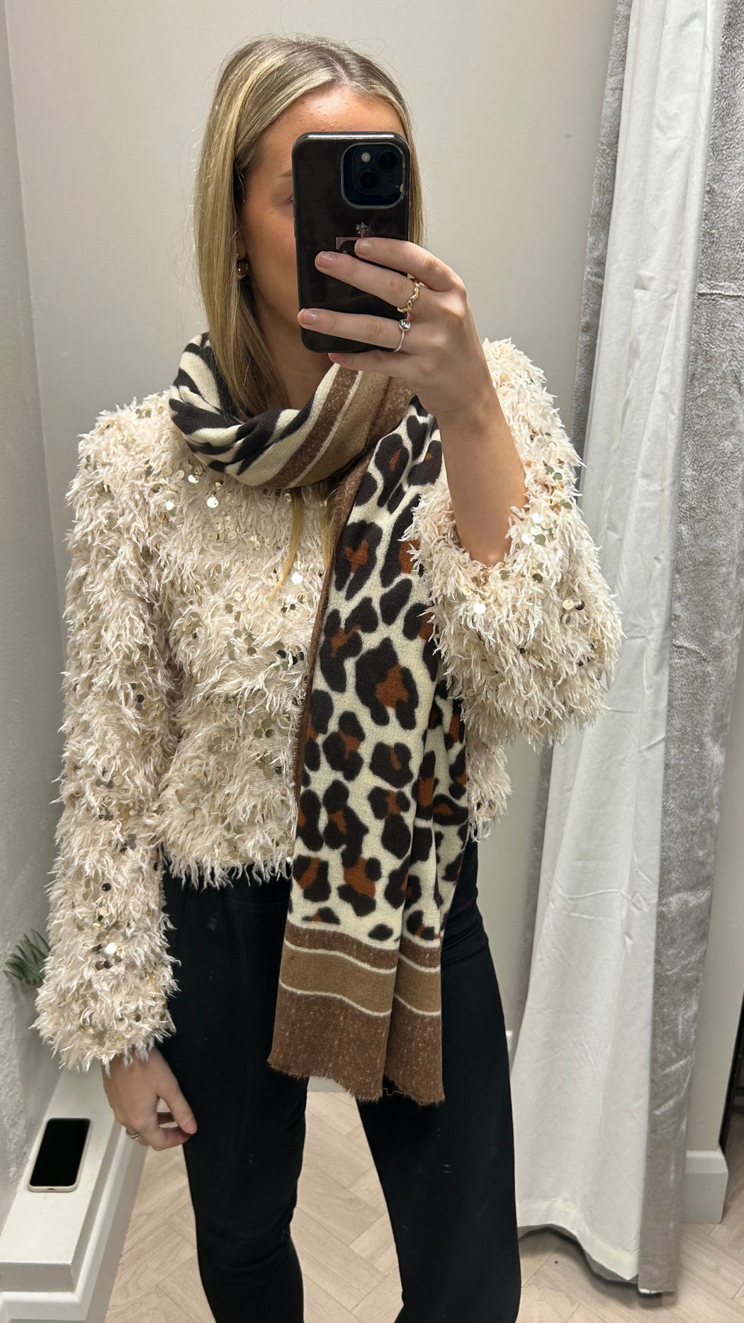 Brown cream leopard scarf