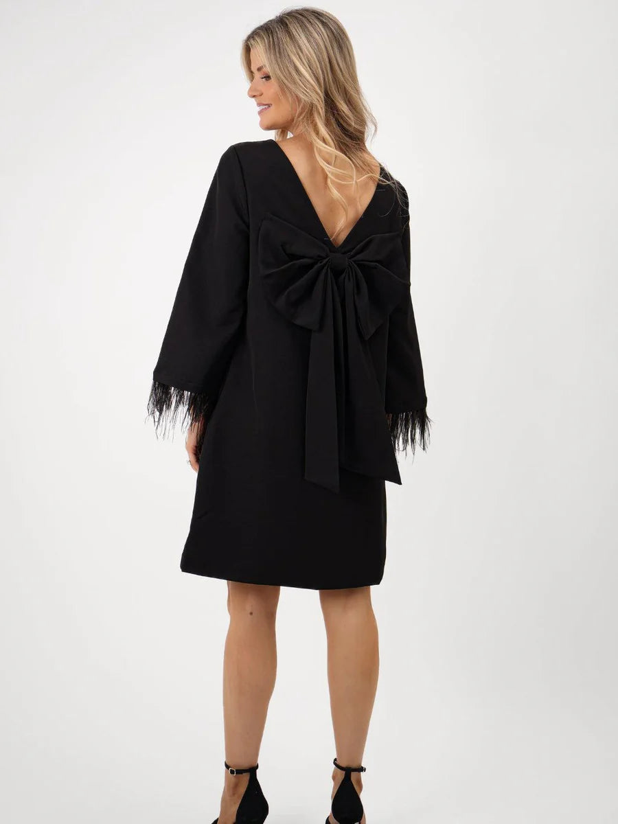 DAKOTA MINI SHIFT DRESS IN BLACK
