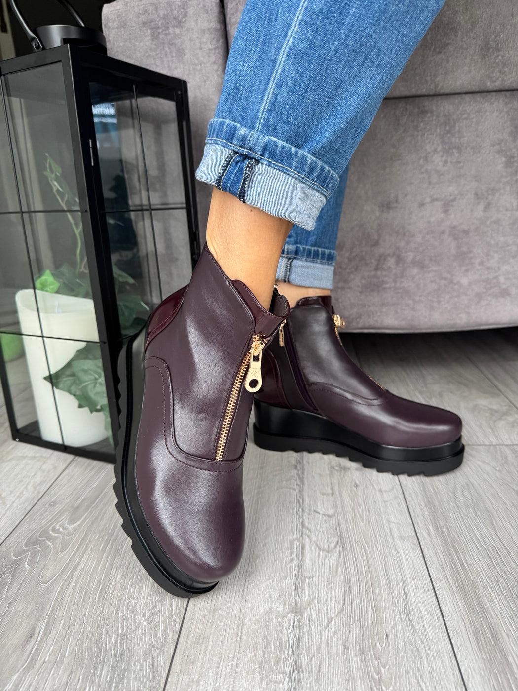 Pottery damson boots