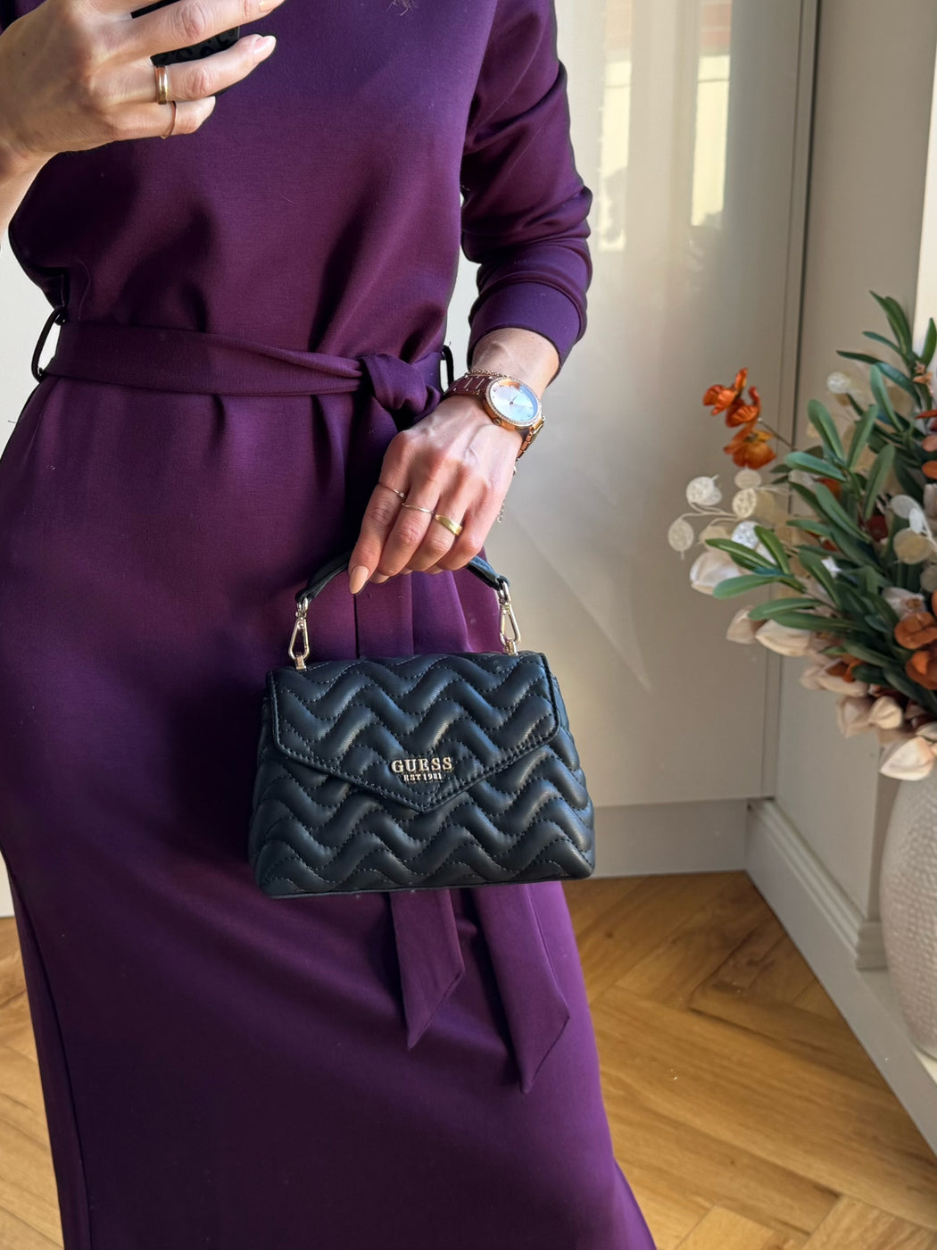 Guess Black MELISANDRA Mini Bag. QG965378