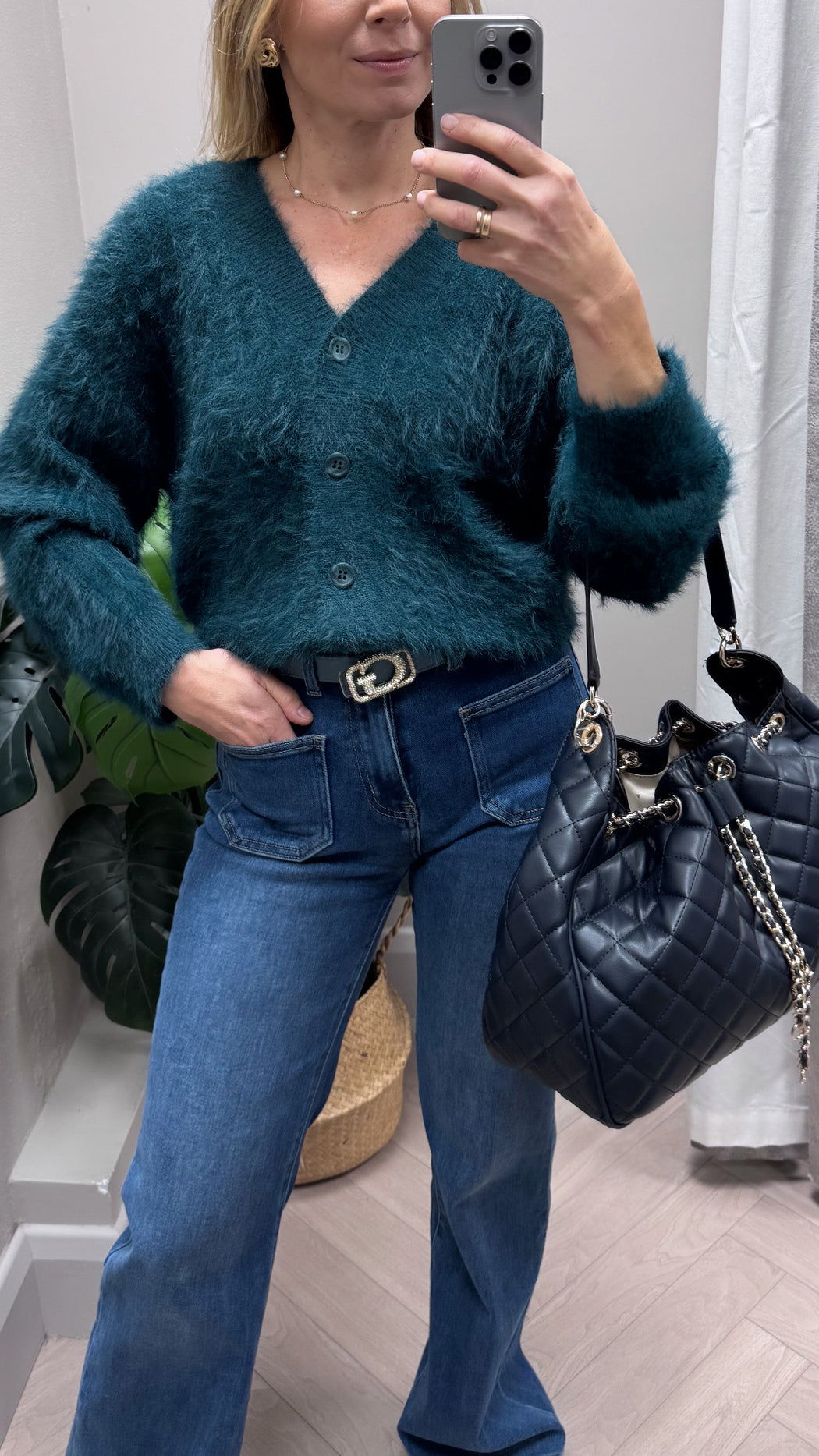 Guess Millie Cardi w6br18z1269