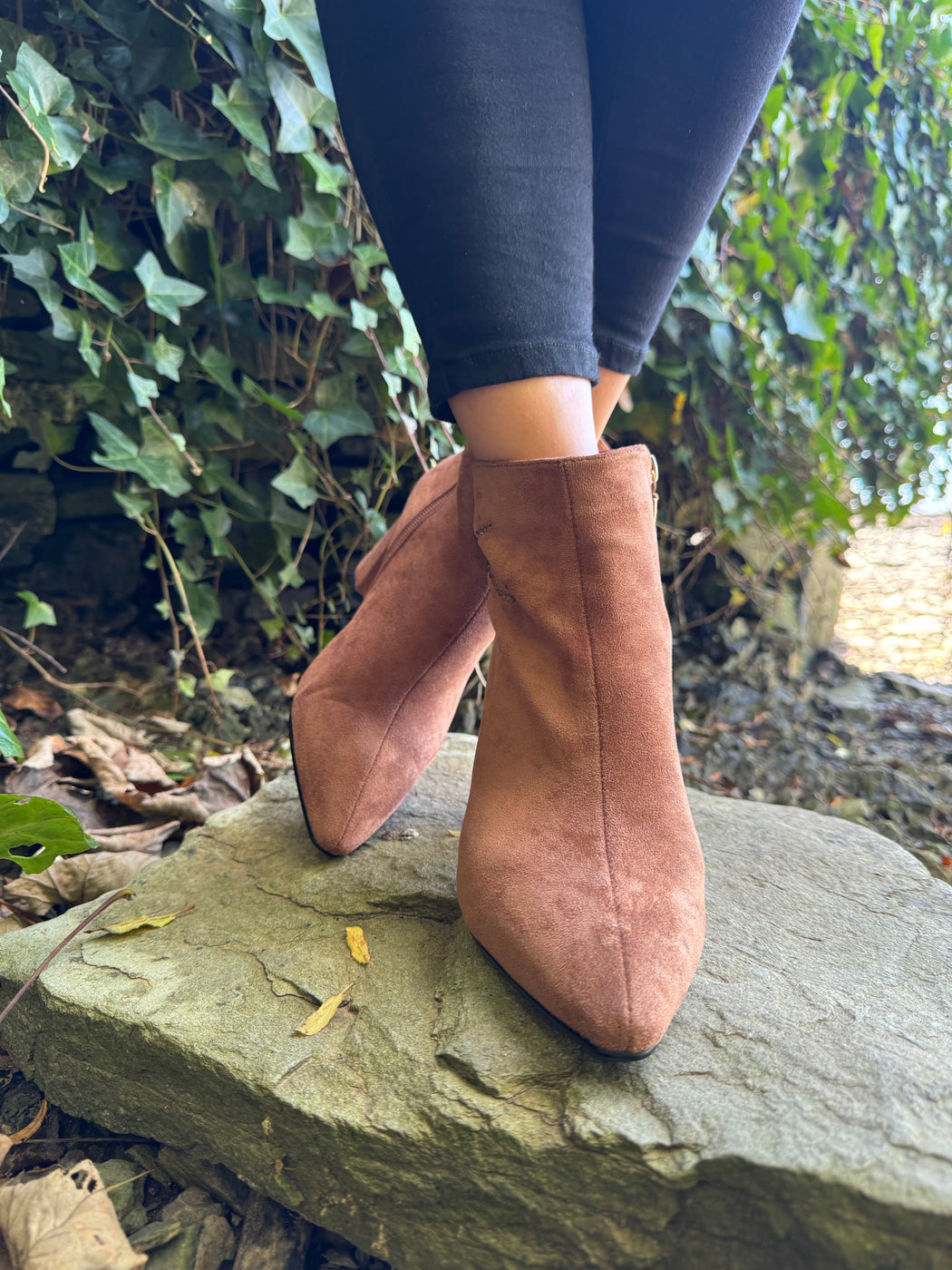 Catterton rustic ankle boots