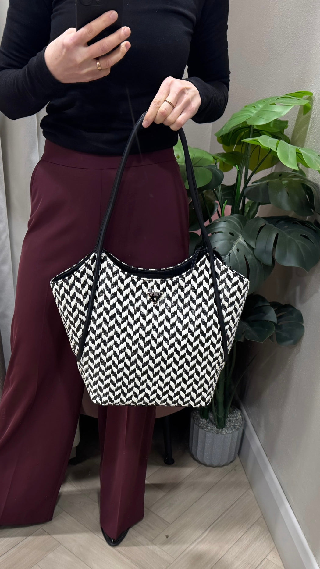 Guess black multi Tessi bag wg769123