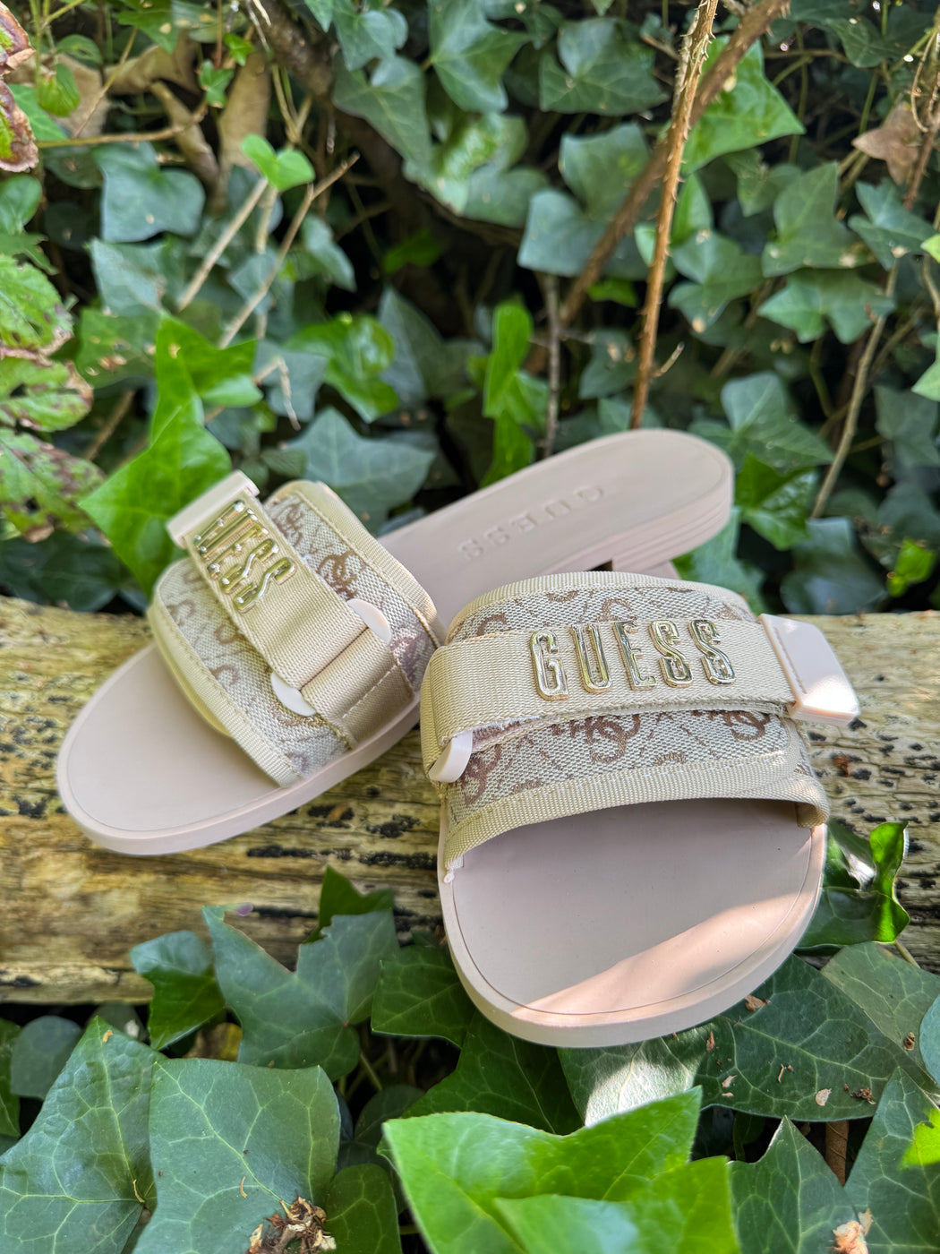 Guess gold mules FLJELYLEL19