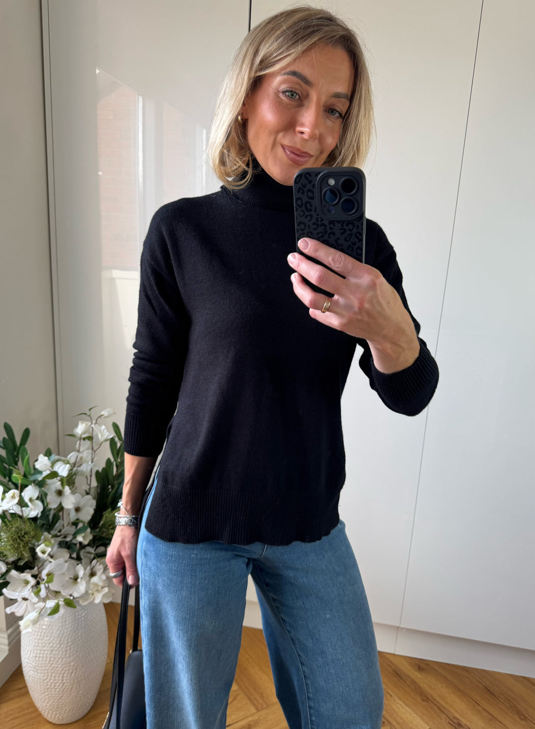 Mab black polo neck