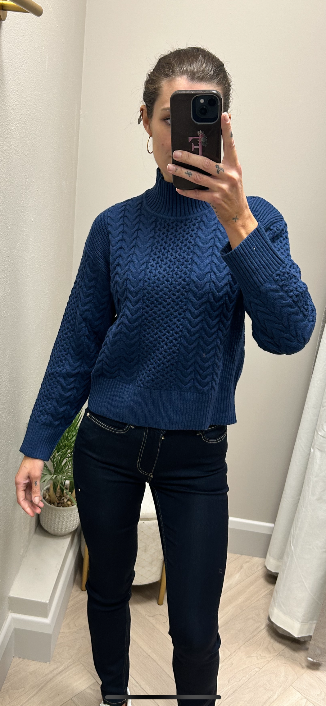 Edwina navy cable knit