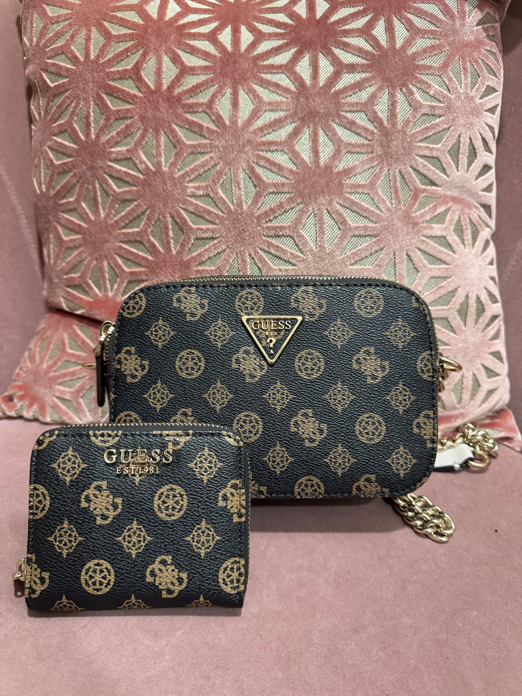 Laurel SLG Small Zip Around Wallet Mocha Logo