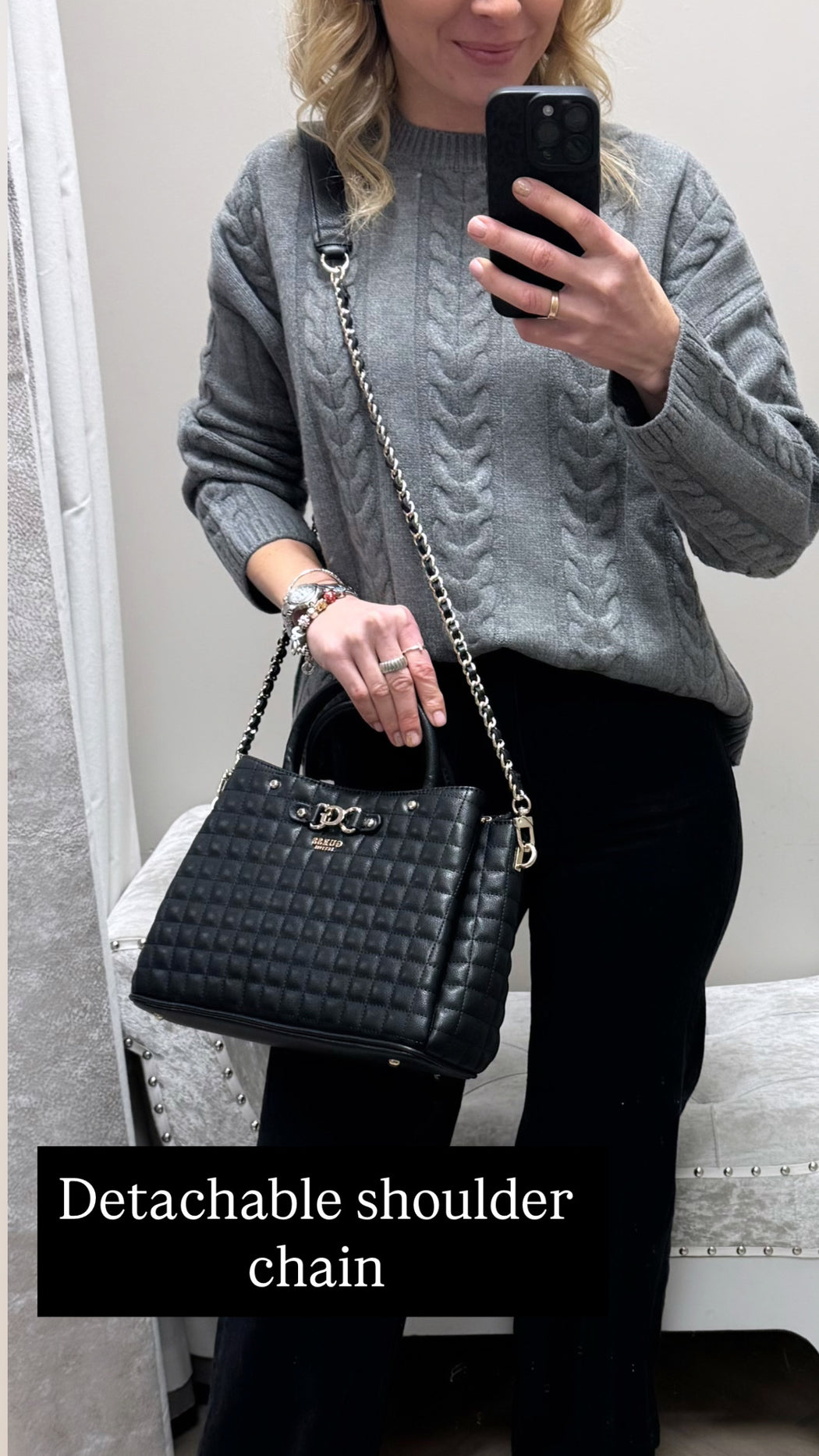 Guess Black NADIRA Bag. QG842406