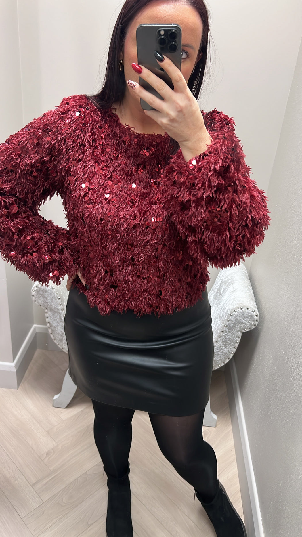 Wine feather knit top