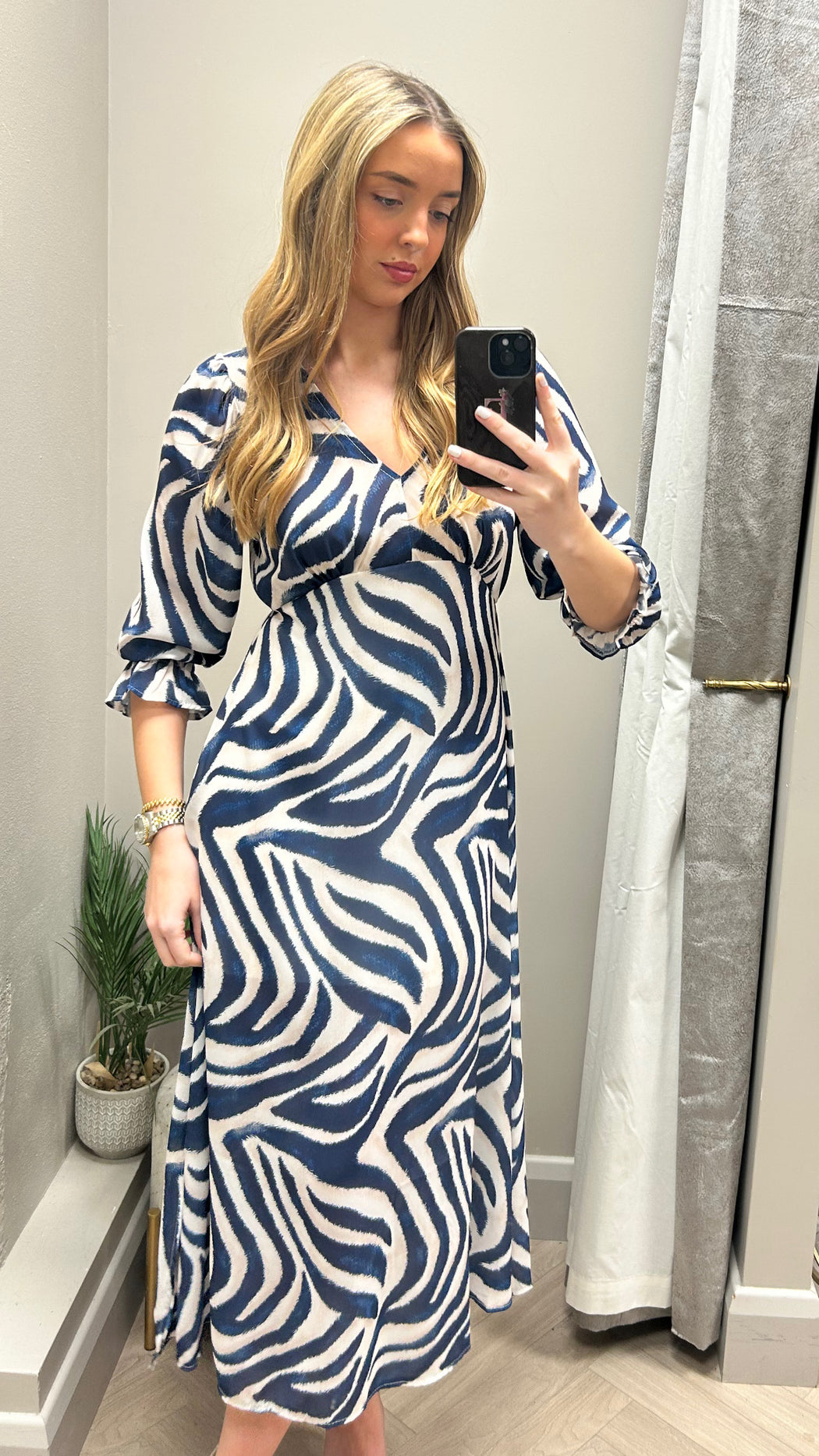 Streasa navy cream stripe midi dress