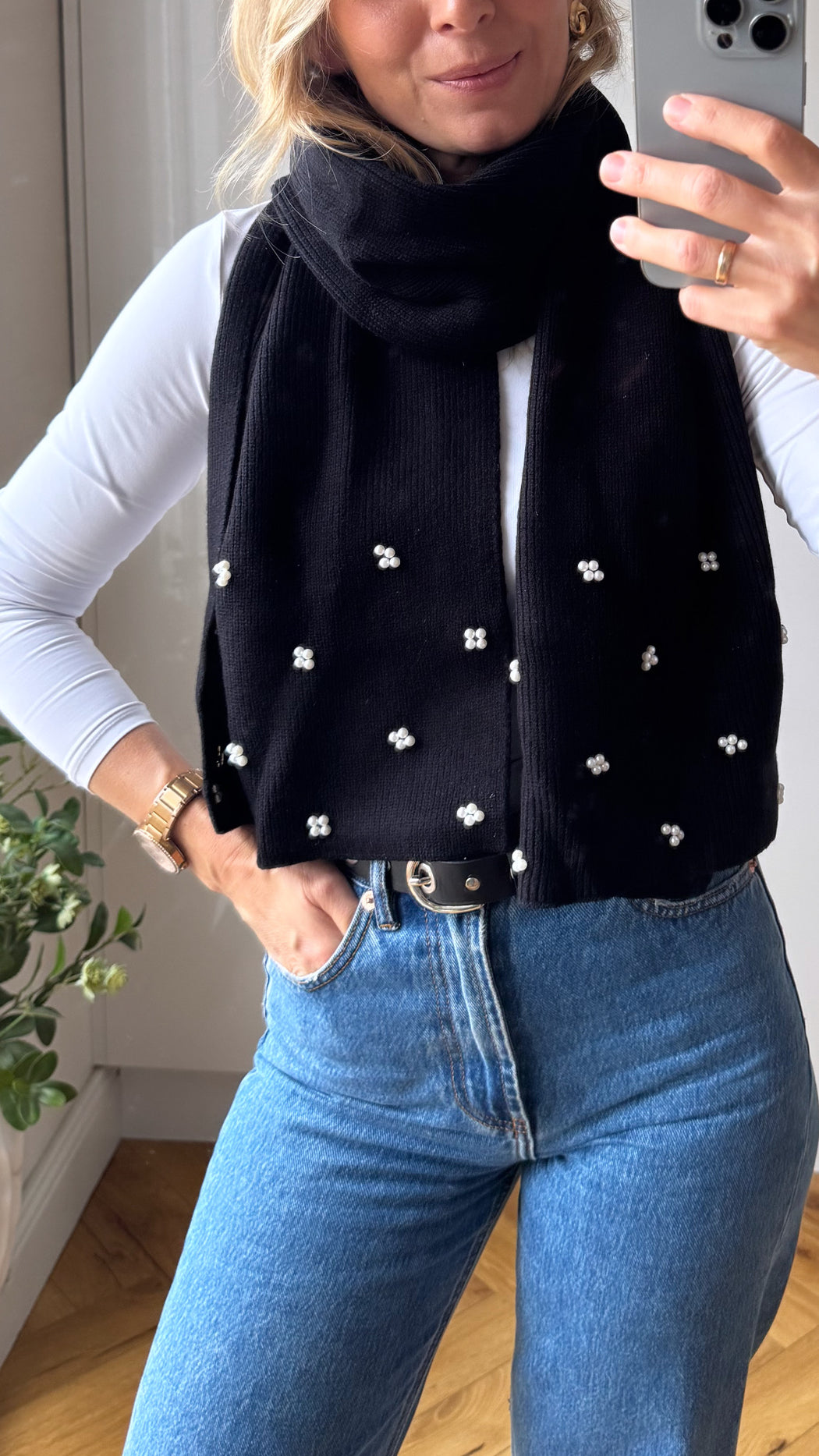 Guess black pearl scarf AW5636VIS03 - BLA
