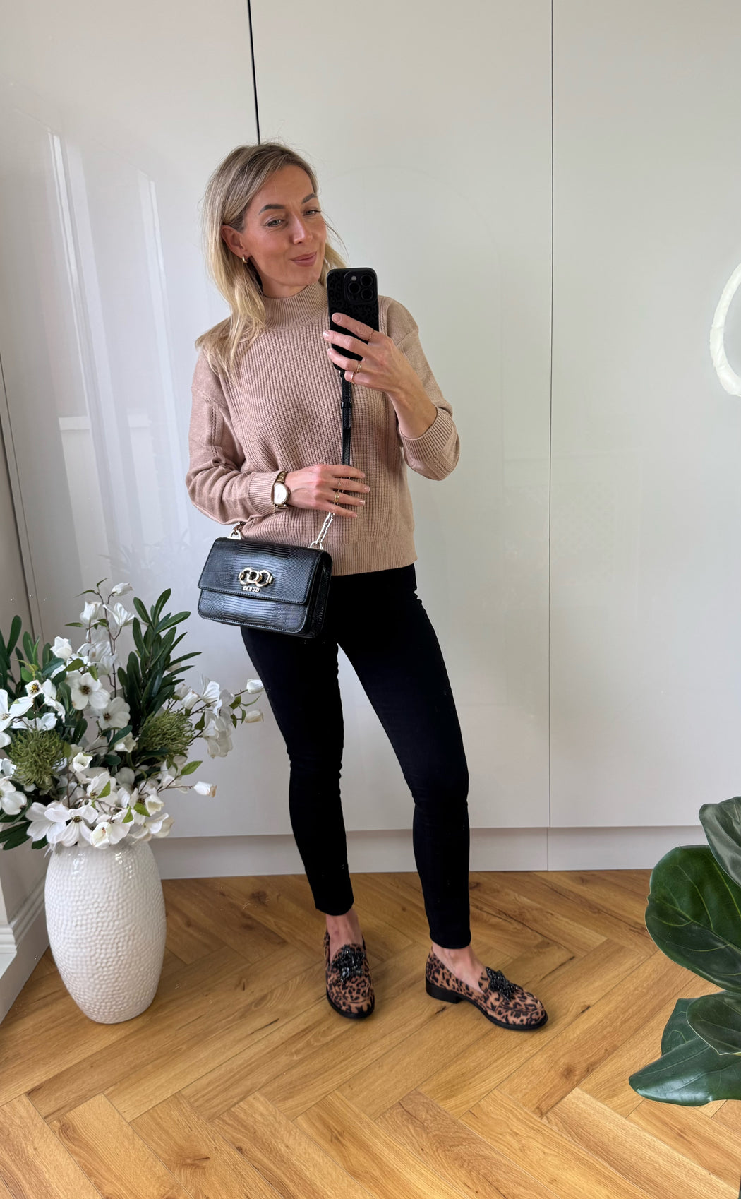 Anastacia beige knit