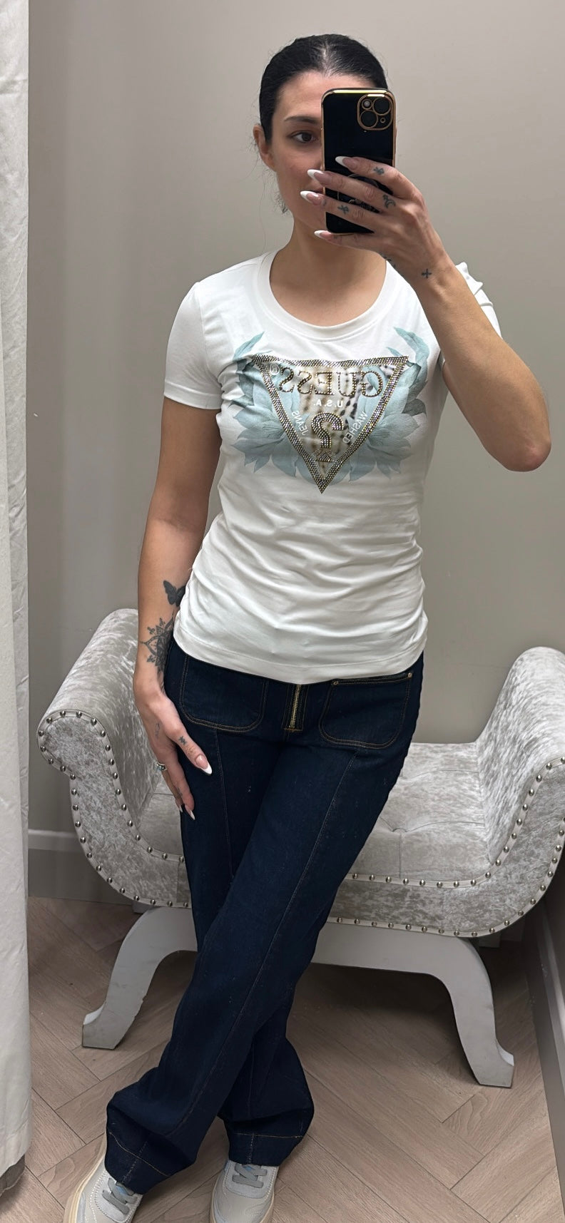 Guess Teal Flower Triangle T-Shirt. W6GI12K3027