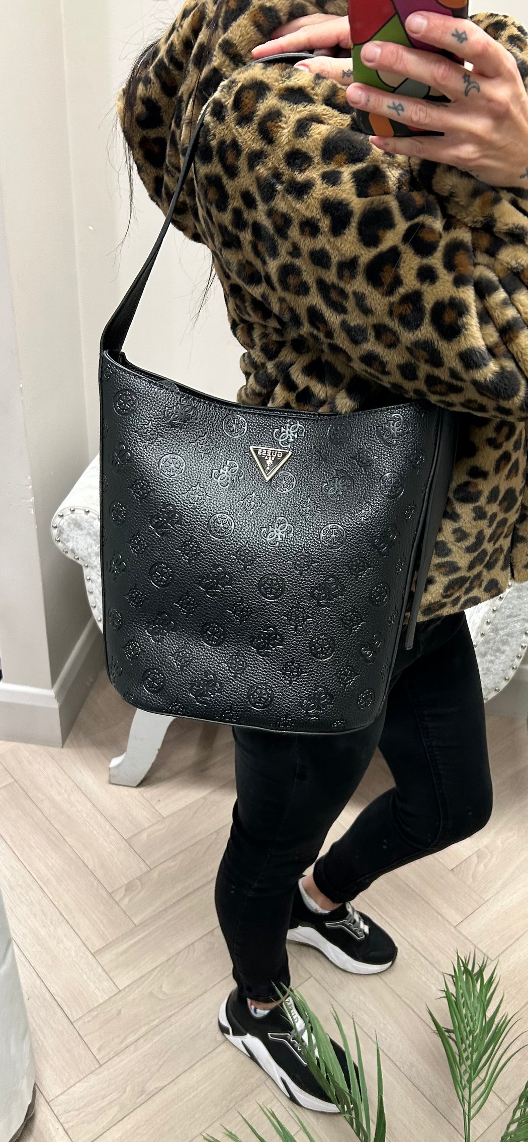 Guess CRESIDIA Bag. PD988804