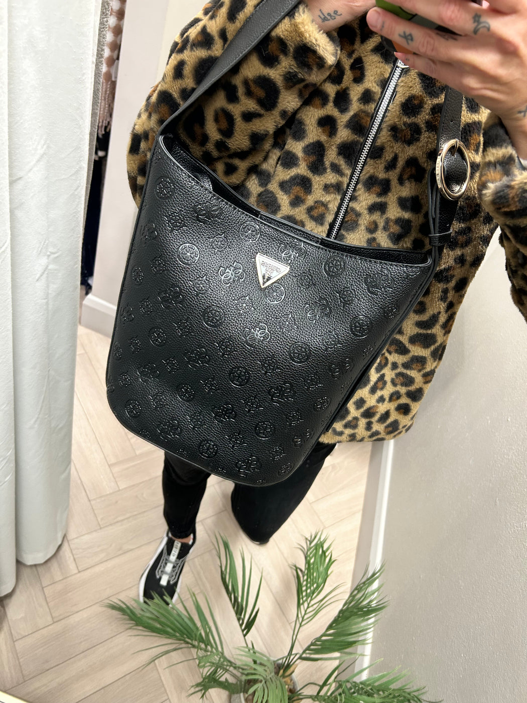 Guess CRESIDIA Bag. PD988804