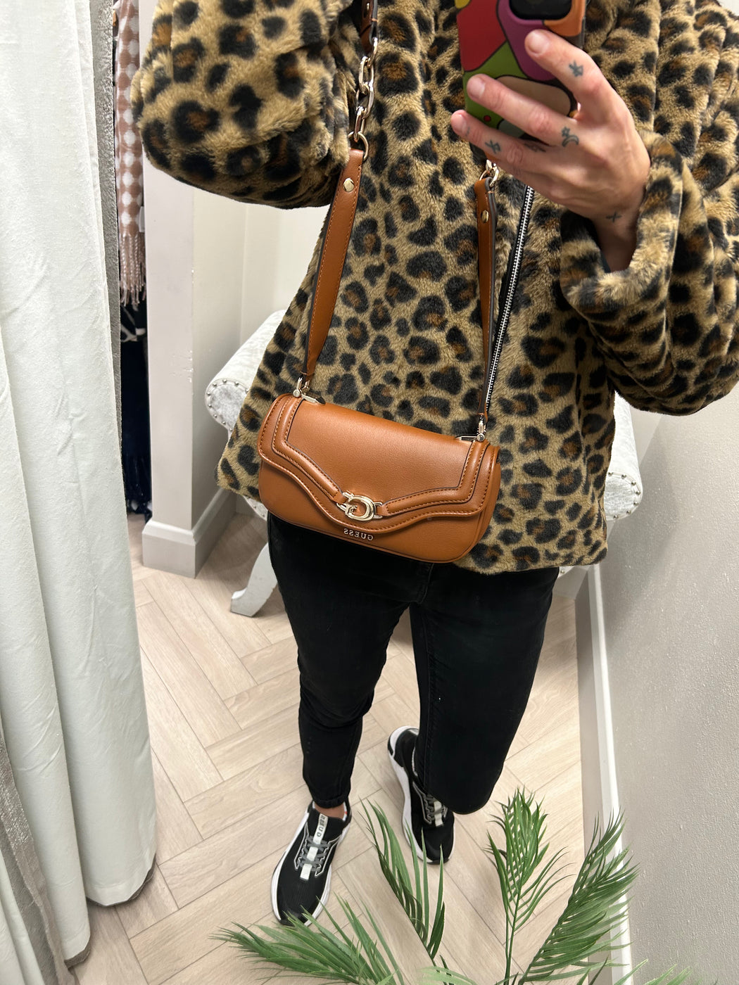 Guess DEA MINI Bag. BG799379
