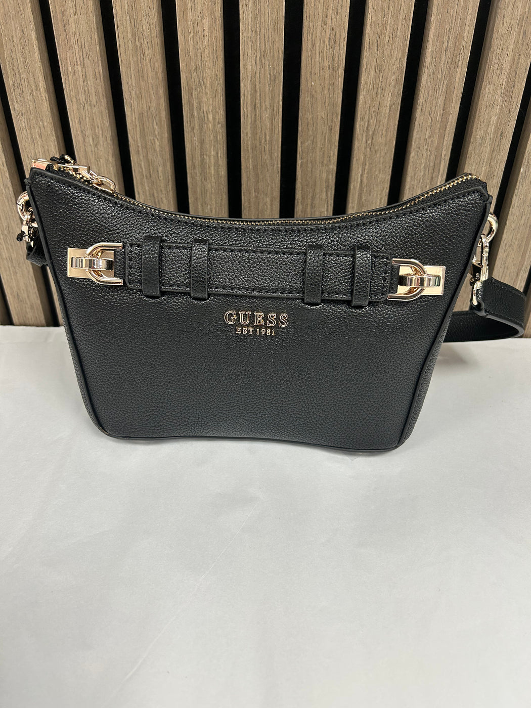 Guess GREGORIA Bag. BG854617
